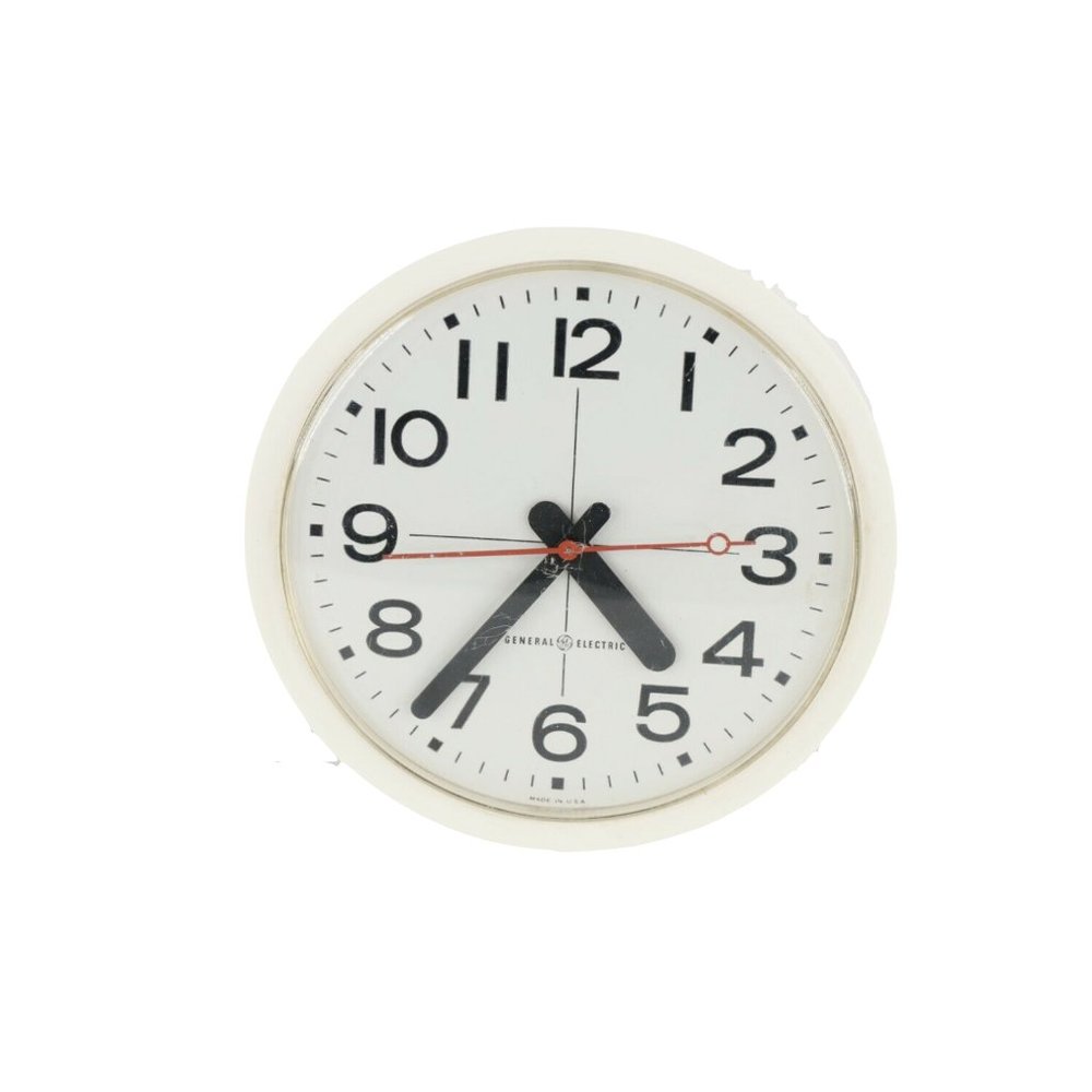 Vintage 70s General Electric GE Mid Century Modern Electric Wall Clock White USA